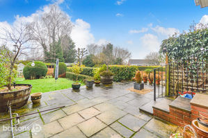 Photo 10- click for photo gallery